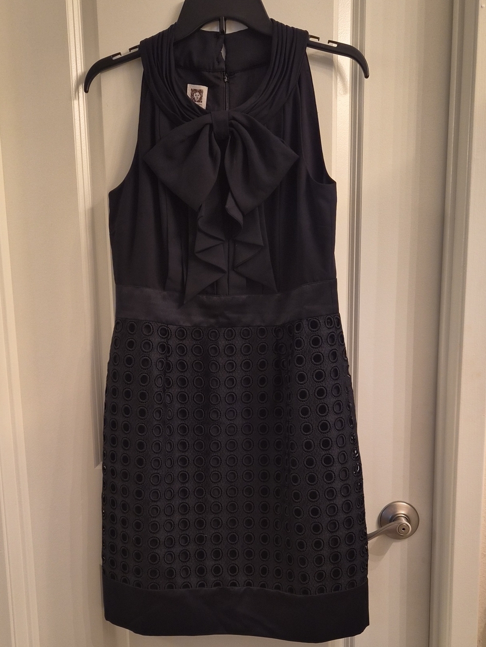 Anne Klein Black Sleeveless Bow-Front Dress